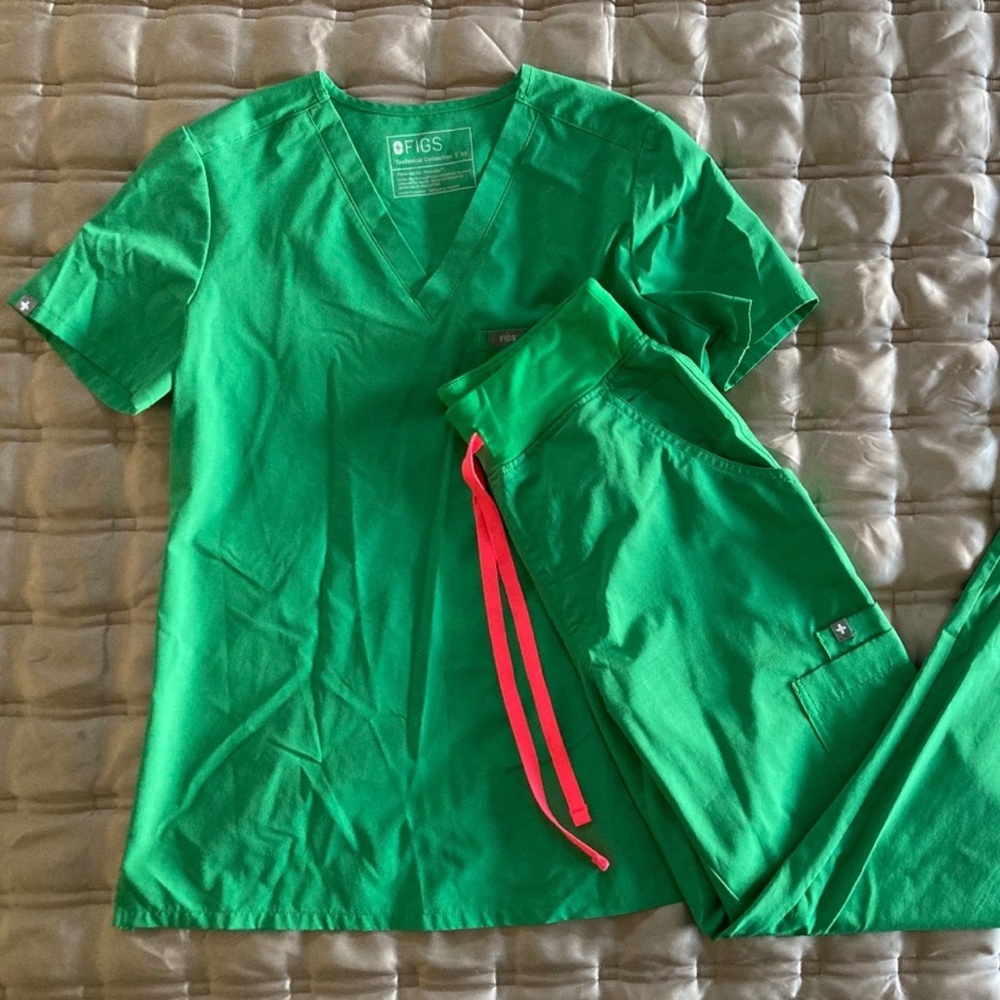 Figs scrub set- In safety green size XS